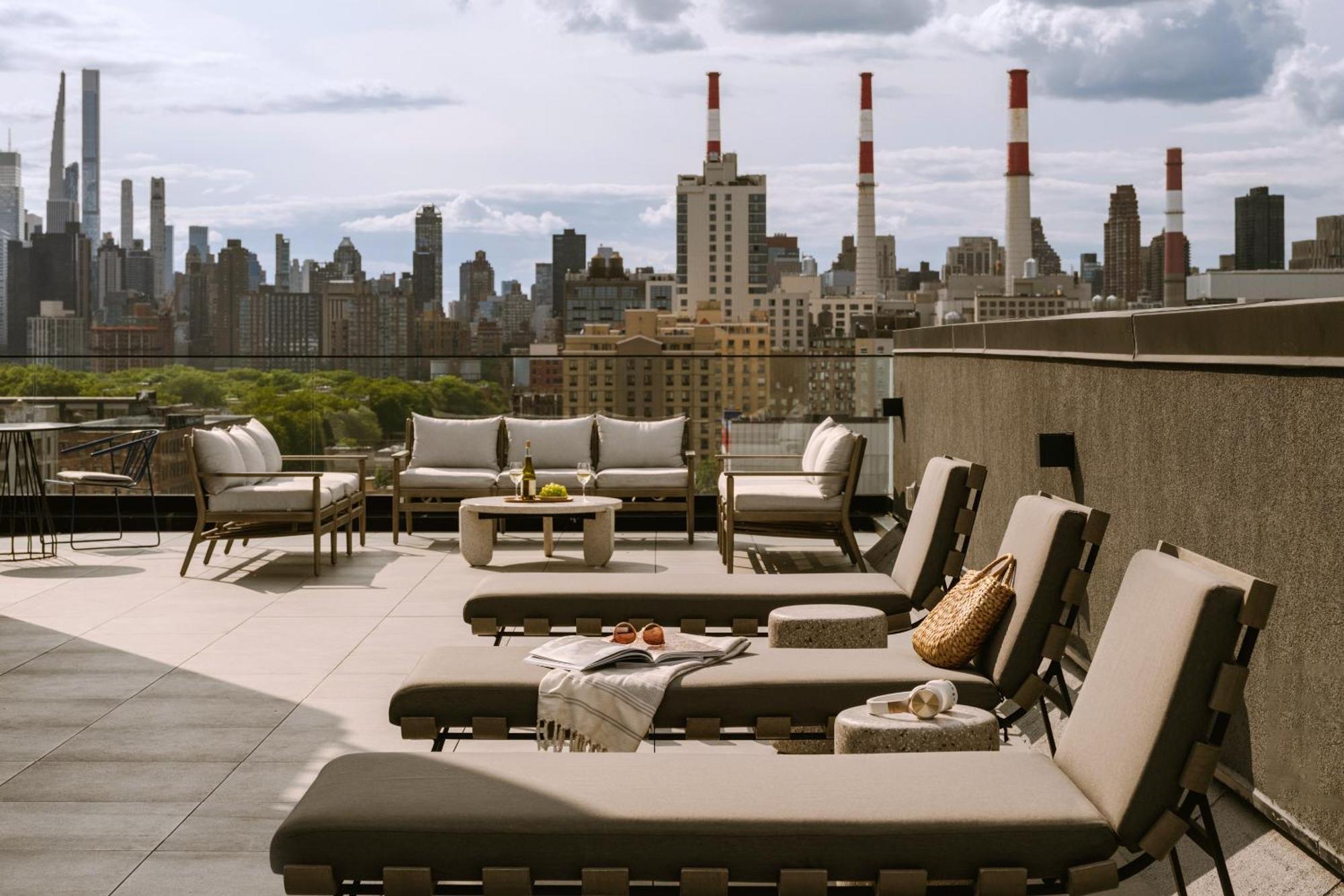Hotel Sonder By Marriott Bonvoy The Dutch Apartments Long Island City 3*