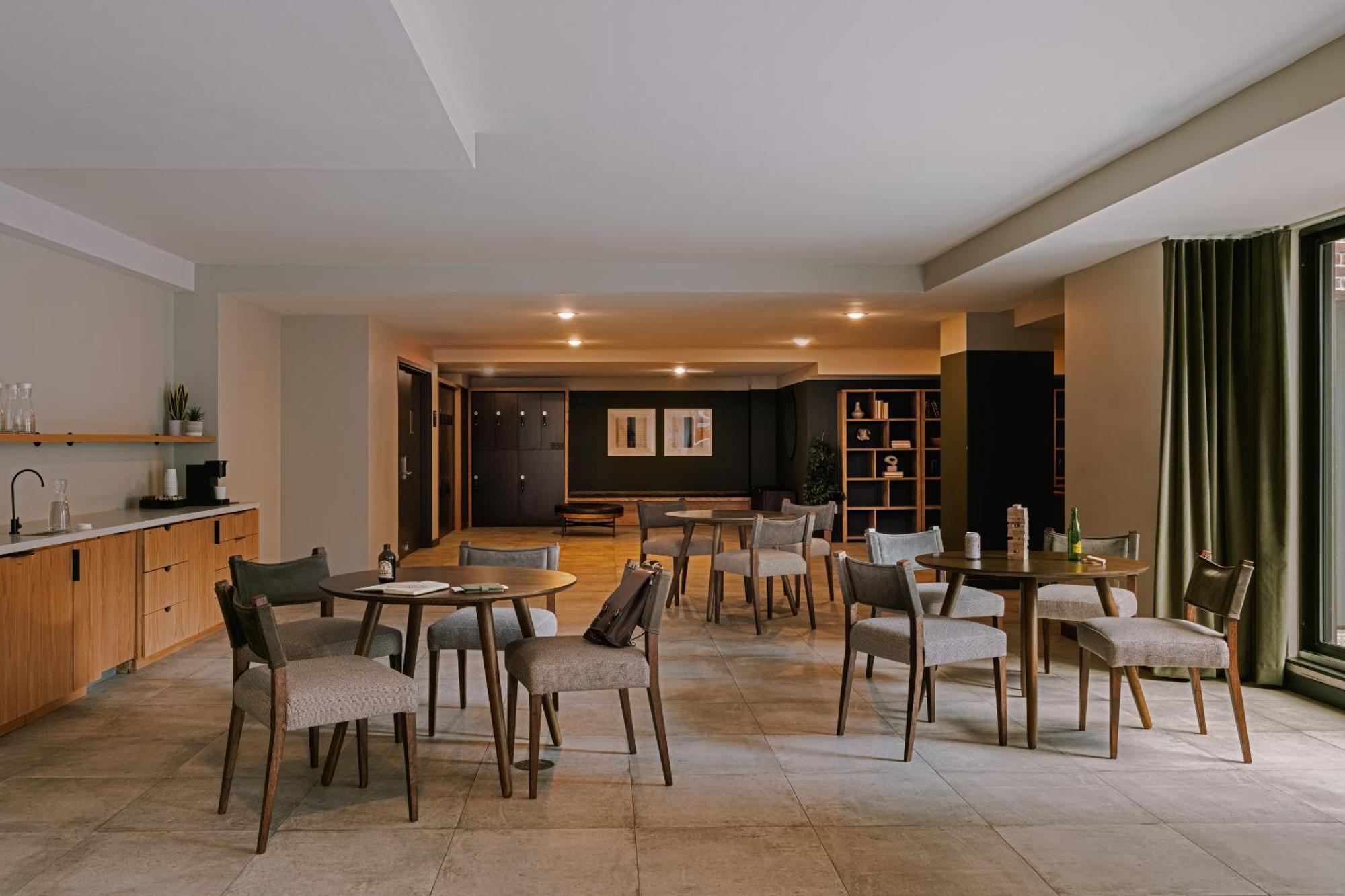 Hotel Sonder By Marriott Bonvoy The Dutch Apartments Long Island City