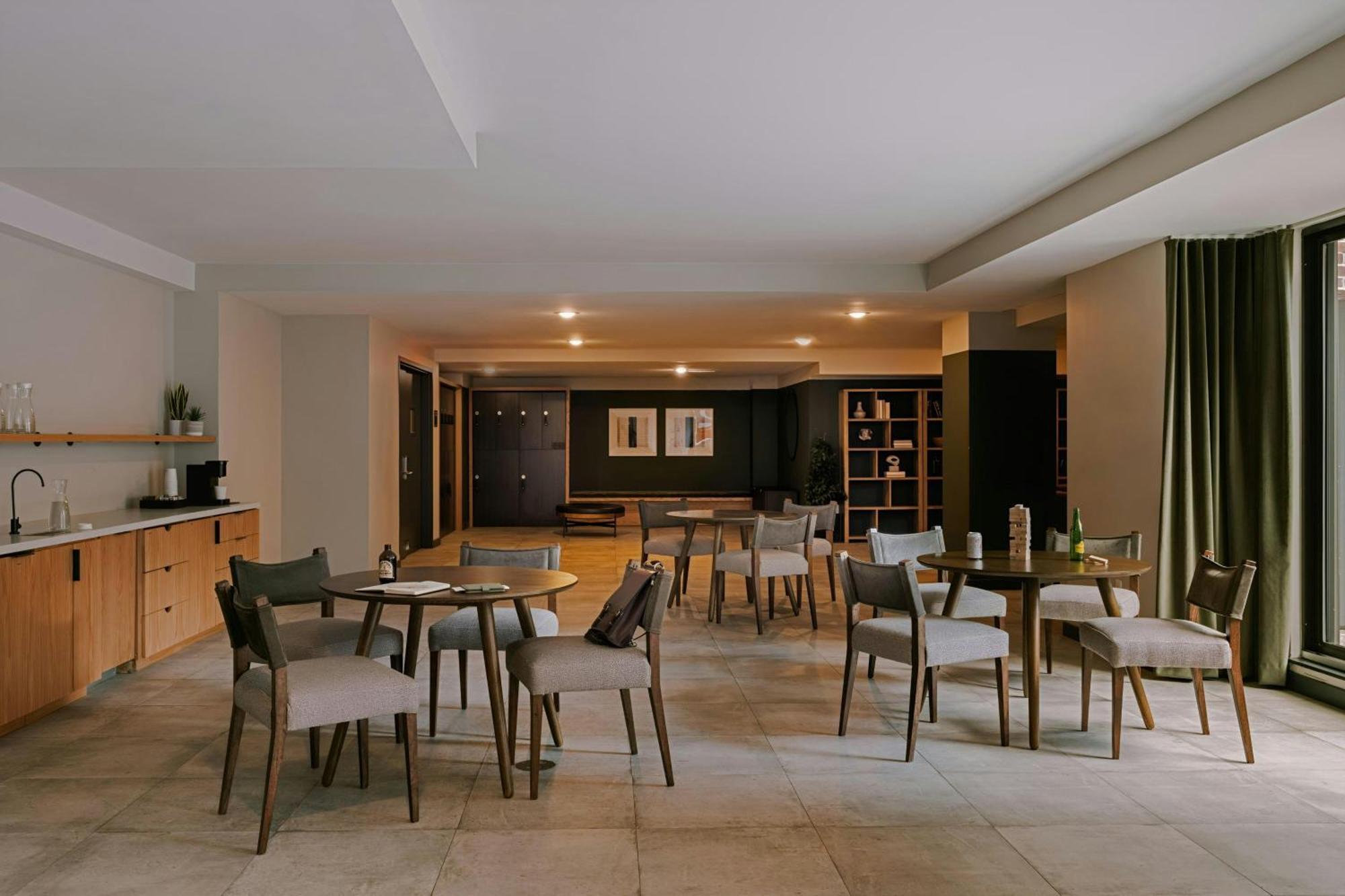 Hotel Sonder By Marriott Bonvoy The Dutch Apartments Long Island City New York